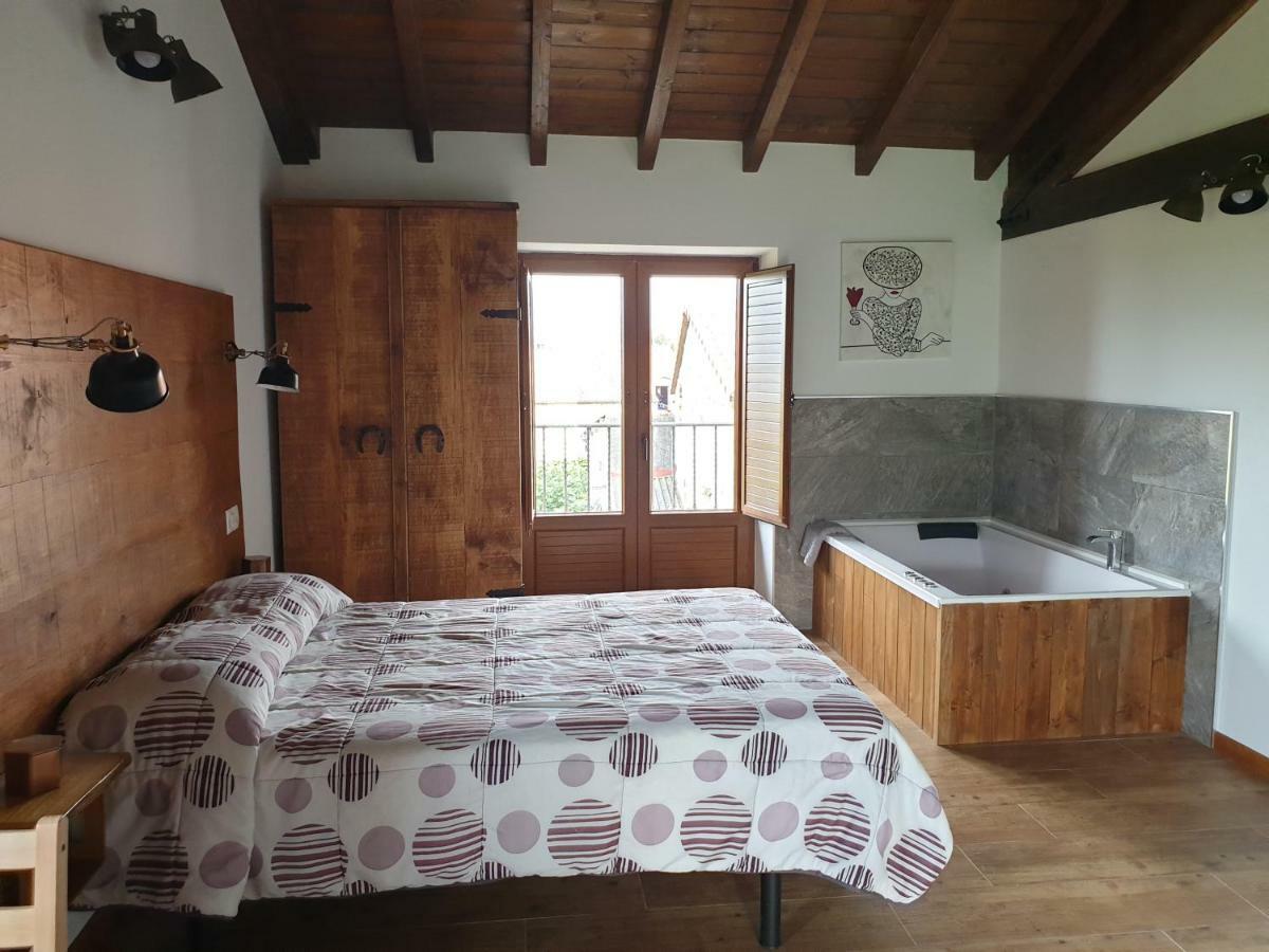 Apartamento Del Abuelo Исла Экстерьер фото